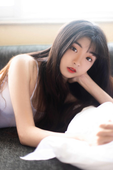 免费观看美女裸身视频